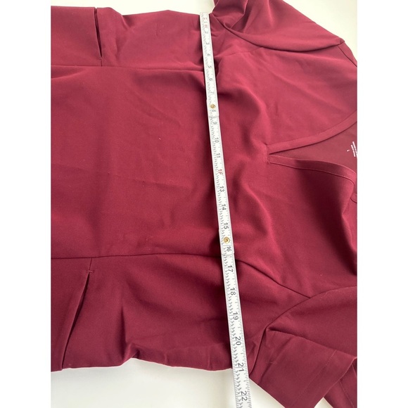 Jaanuu V-Neck Scrub Top - Picture 11 of 11